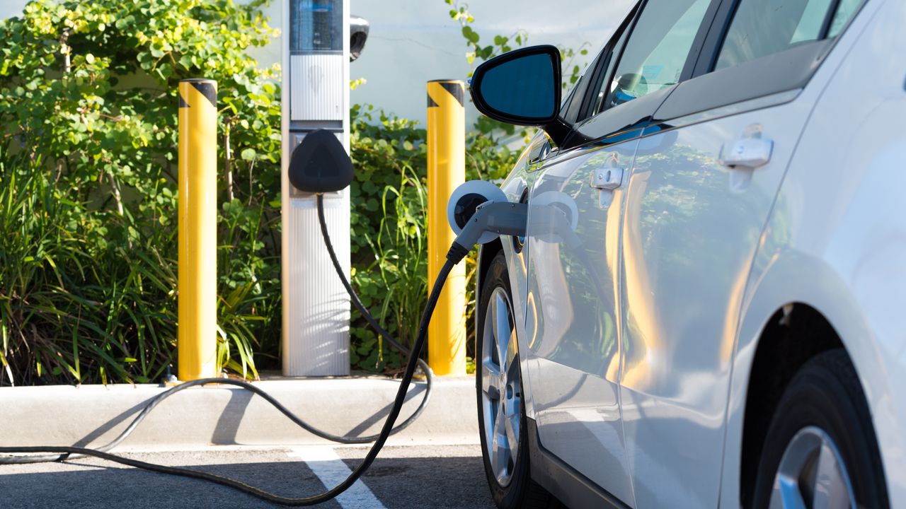 Efficient EV Charging Session Monitoring